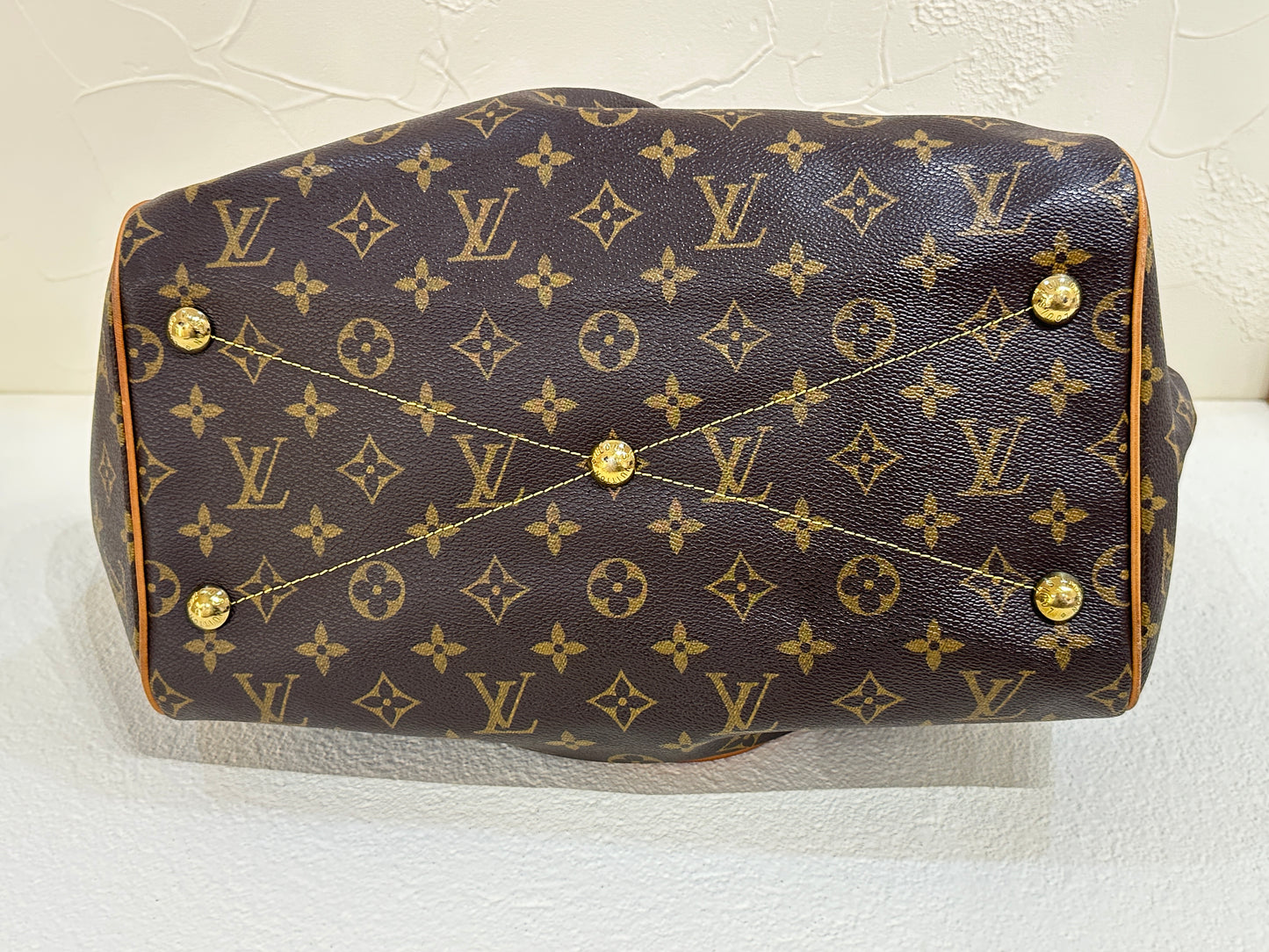 LOUIS VUITTON TIVOLI GM