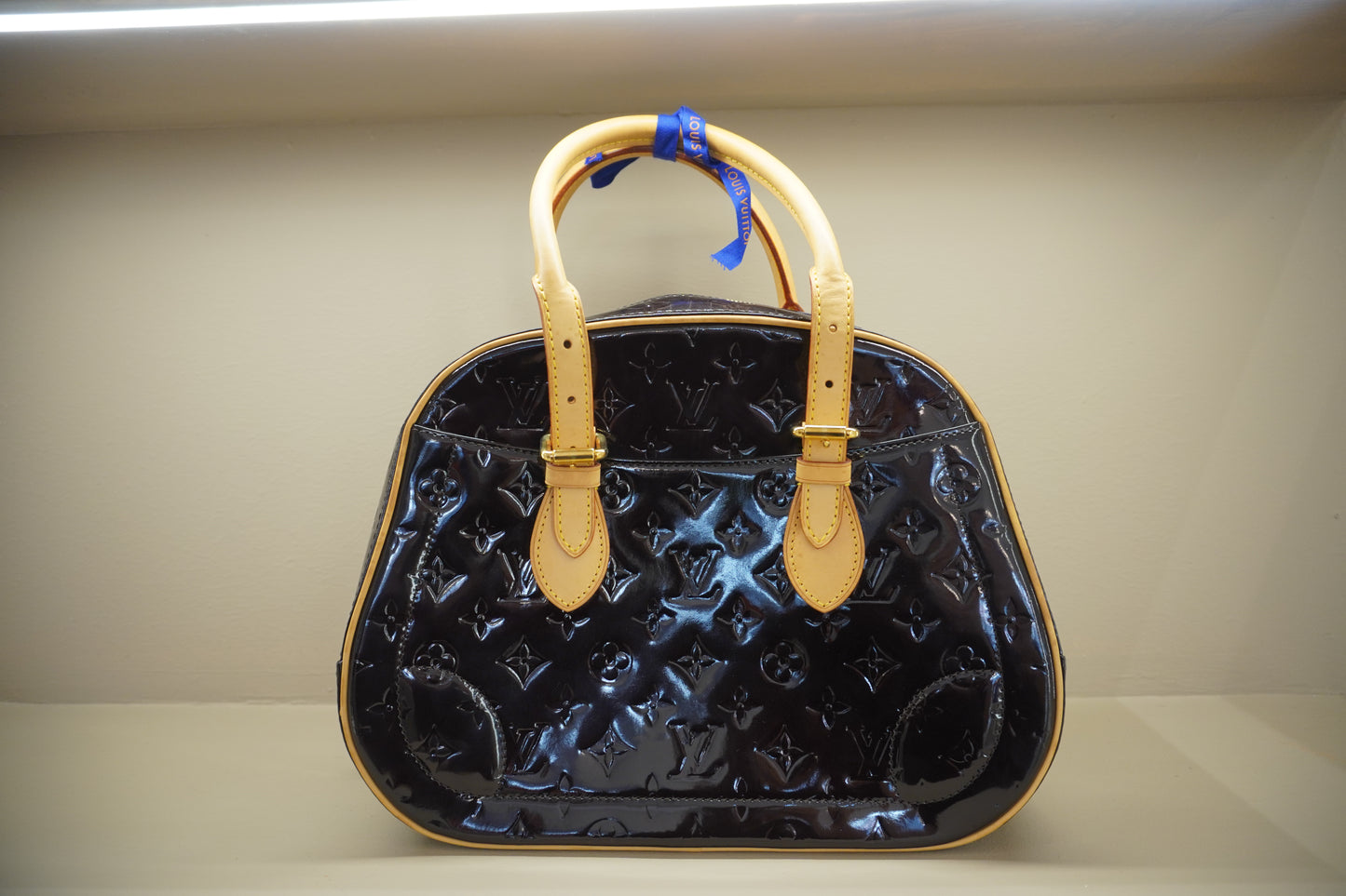 LOUIS VUITTON SUMMIT DRIVE
