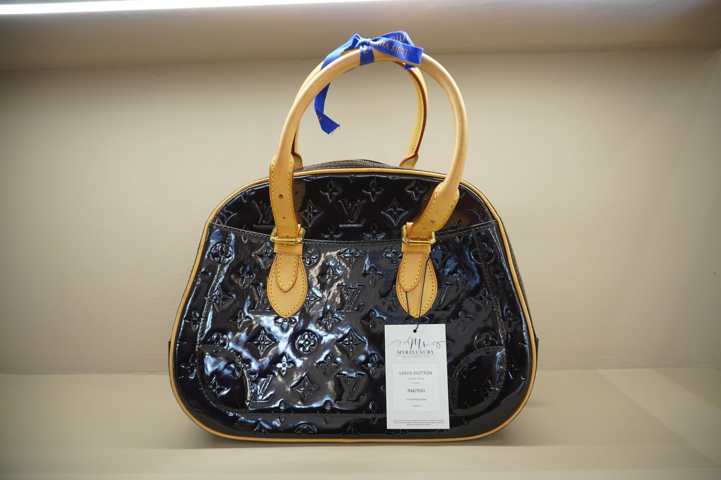 LOUIS VUITTON SUMMIT DRIVE