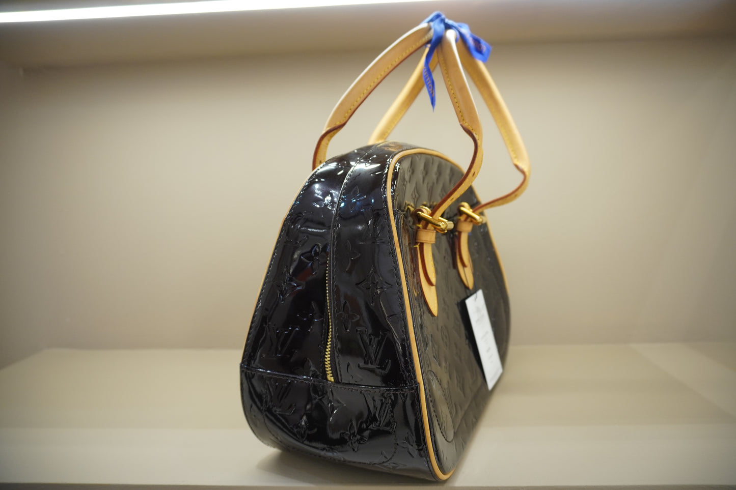 LOUIS VUITTON SUMMIT DRIVE