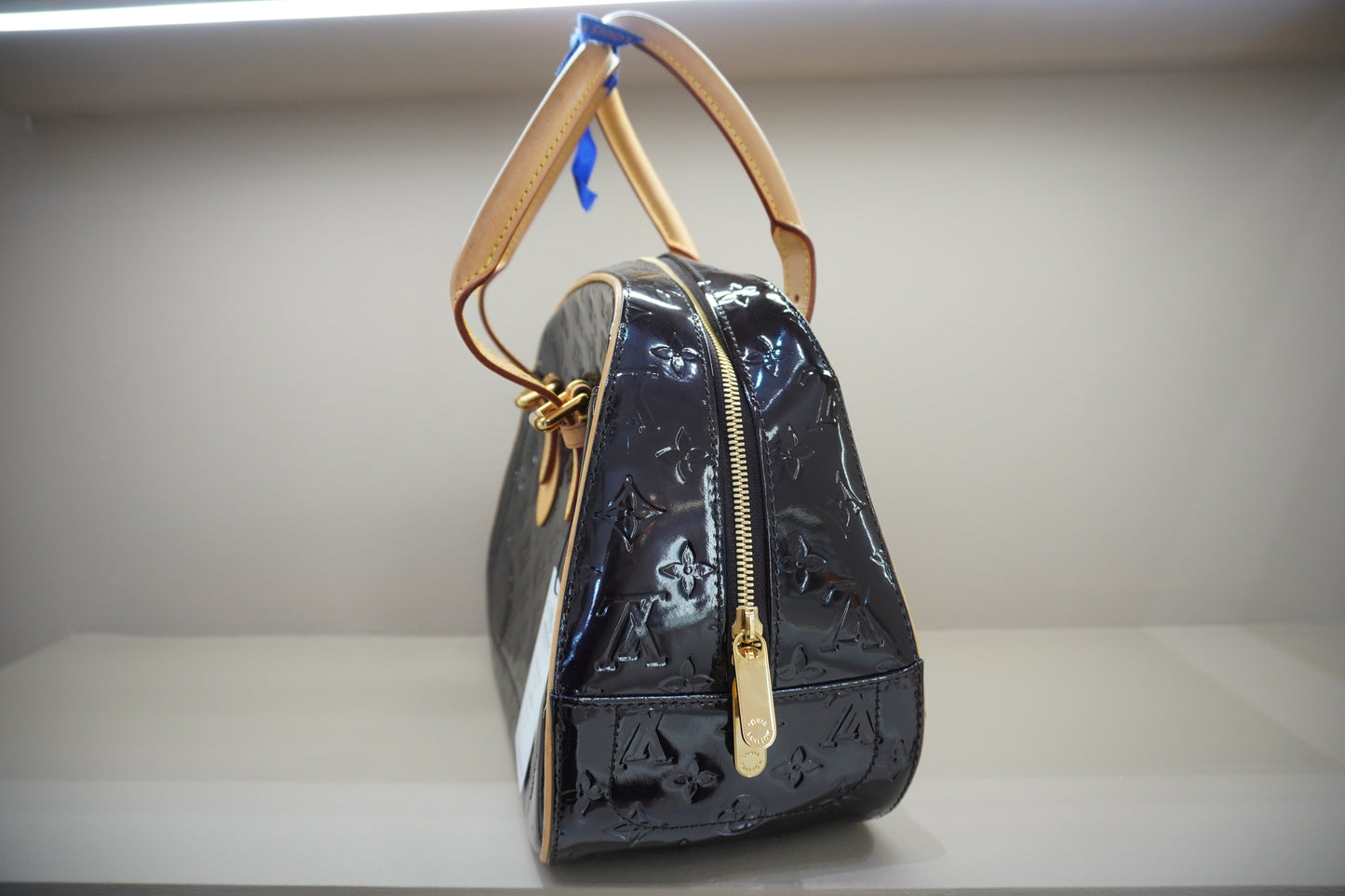 LOUIS VUITTON SUMMIT DRIVE