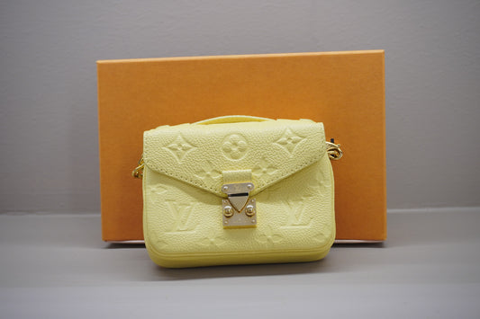 LOUIS VUITTON MICRO METIS